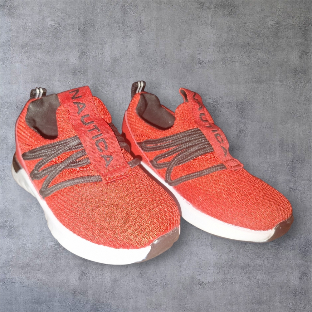 Nautica Toddler Kids Red and Black Sneakers Size 6
